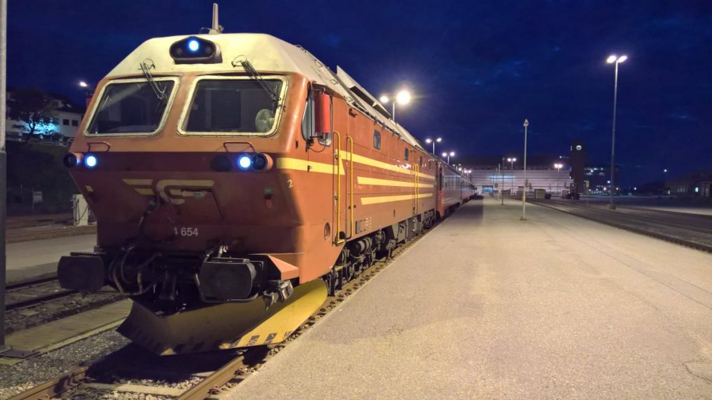 DI4.654 på Bodø stasjon.